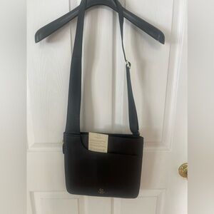 Radley London Medium Zip Top Crossbody